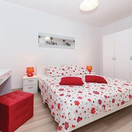 Mediterranean Stylish Villa With Pool In Kastel Stari Kaštela 外观 照片
